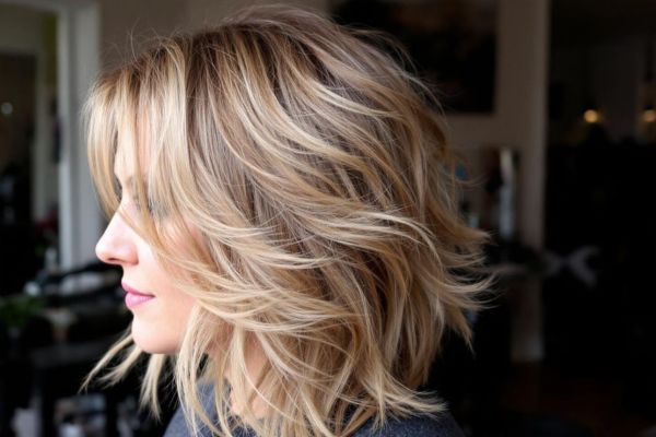 Effilé dégradé coupe mi long