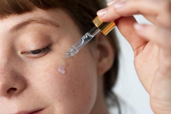 Sérum hydratant visage utiliser